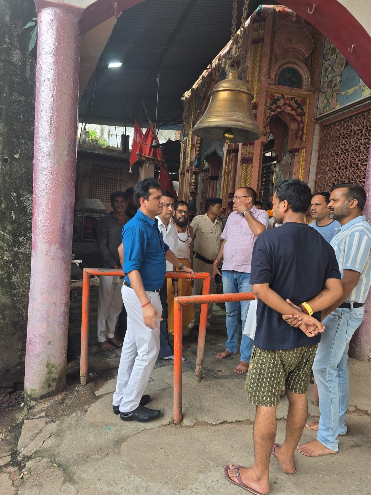 कलेक्टर द्वारा बड़ी माता मंदिर का किया निरीक्षण श्रद्धालुओं की सुगमता को दृष्टिगत रखते हुए करें इंतजाम– स्वप्निल वानखड़े।