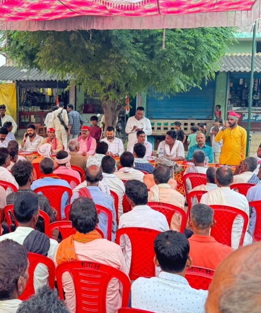 सपा नेता पूर्व राज्य मंत्री राधेश्याम सिंह के नेतृत्व में 10 सितंबर को पड़ोही जमीदार मियां के 33 वी पुण्यतिथि पर किसान मेला मनाया जायेगा।