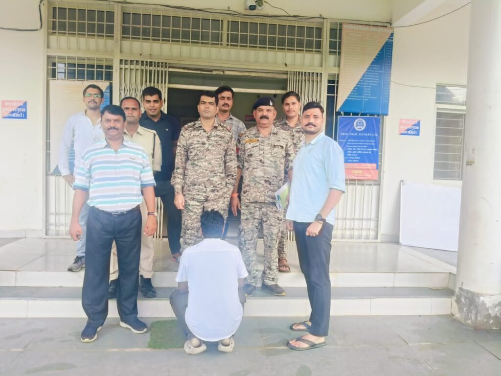 थाना सेवढा पुलिस द्वारा ऑनलाइन क्रिकेट सट्टा गिरोह का किया खुलासा एक युवक को किया गिरफ्तार