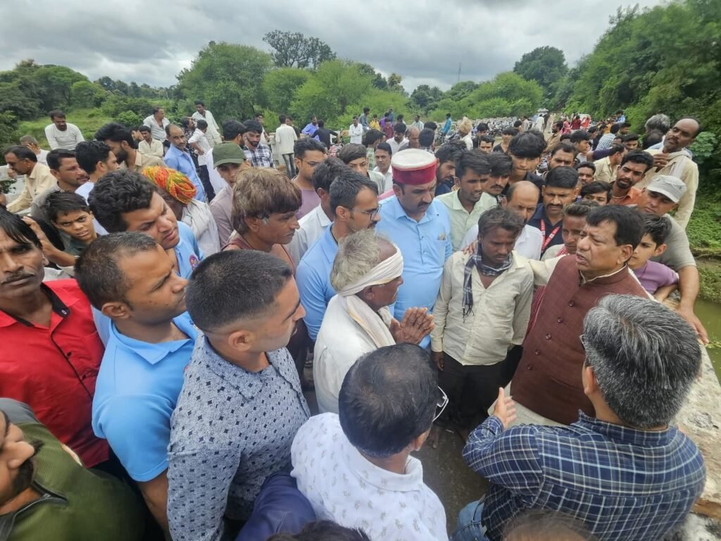 गणेश विसर्जन के दौरान पैर फिसलने से पपनास नदी में डूबे मासूम बालक