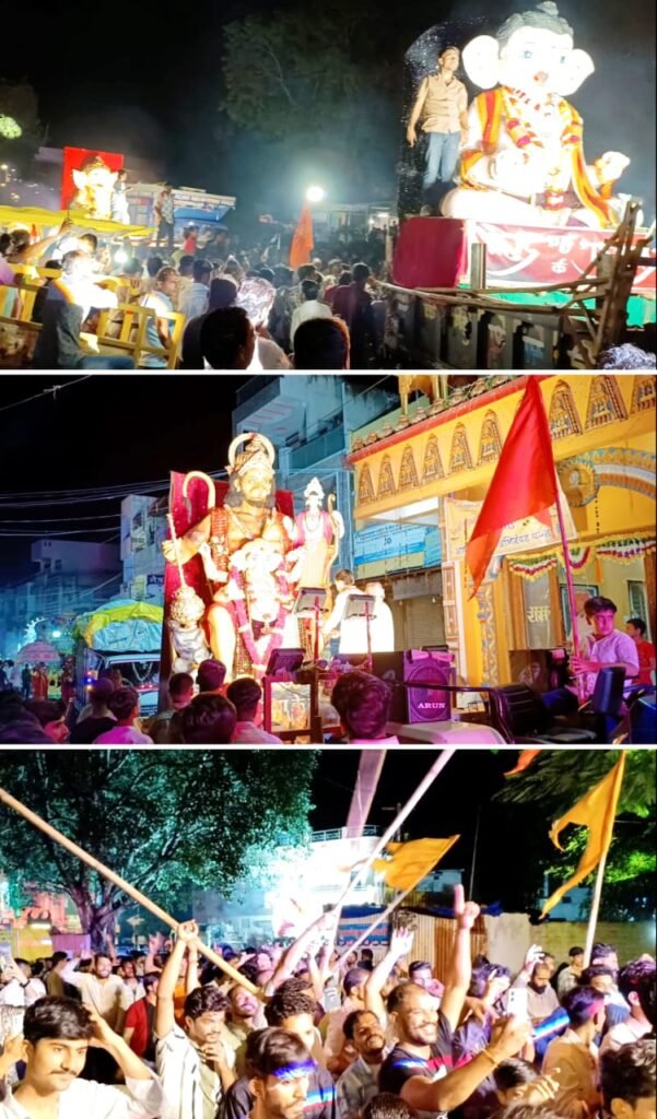 देवास। श्री गणेश प्रतिमा विसर्जन का चल समारोह नगर में निकाला।
