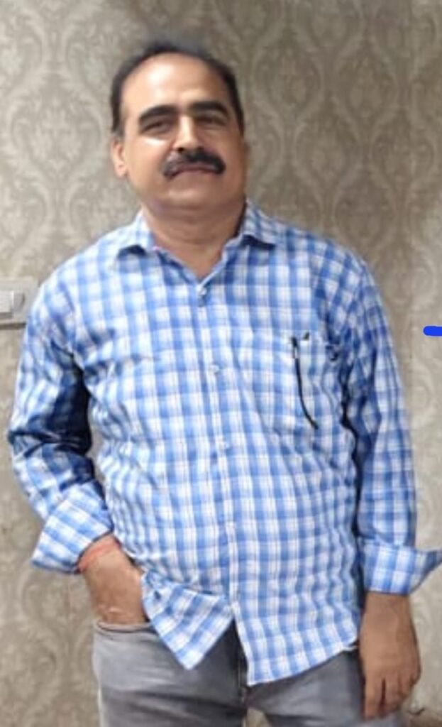 हिन्दी दिवस पर अनिल सिंह ‘बच्चू’ विश्व हिन्दी रत्न मानद उपाधि से सम्मानित।