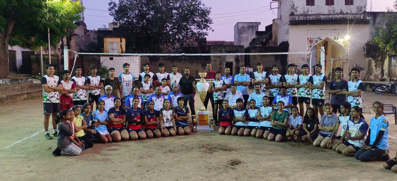 छात्र वॉलीबॉल के तीनों वर्गों में शाहपुरा बना विजेता