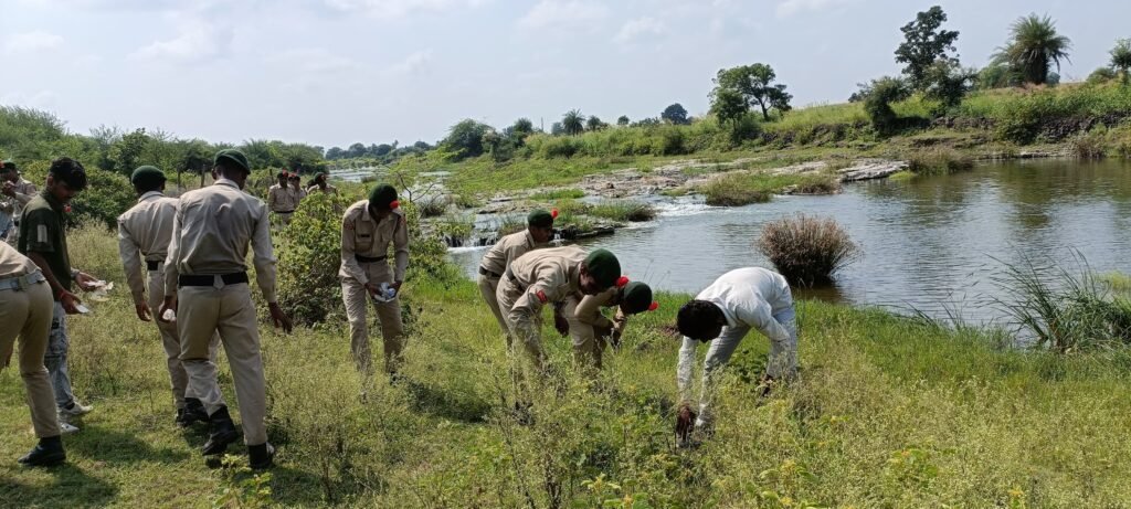 विश्व नदी दिवस मनाया गया