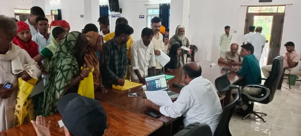 राजगढ़। जनसुनवाई में सुनी गई आमजन की समस्‍याएं