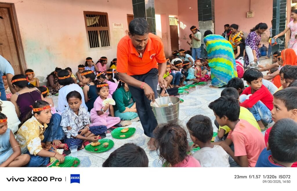 बिहार/मधुबनी। माँ अन्नपूर्णा सेवा समिति द्वारा कराया गया २११ कन्या पूजन
