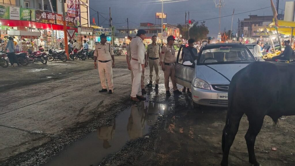 यातायात नियमों के पालन हेतु विशेष अभियान – वाहन चेकिंग व चालानी कार्रवाई
