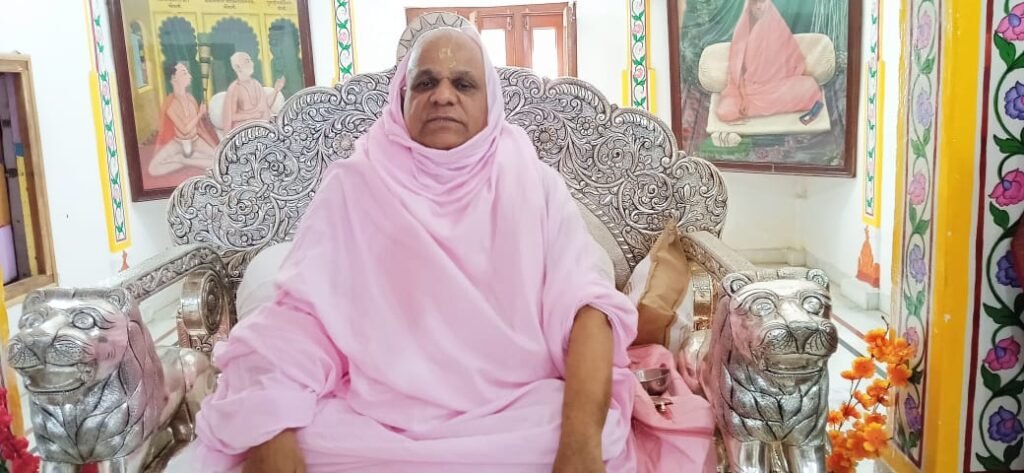 आचार्य रामदयाल महाराज अभी शाहपुरा में दीपावली पर सूरत में रहेंगे