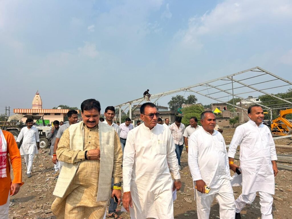 मुख्यमंत्री डॉ. मोहन यादव के आगामी ब्यावरा प्रवास की तैयारियां जोरों पर, राज्‍यमंत्री (स्‍वतंत्र प्रभार) श्री नारायण सिंह पंवार एवं  राज्‍यमंत्री (स्‍वतंत्र प्रभार) श्री गौतम टेटवाल ने किया निरीक्षण