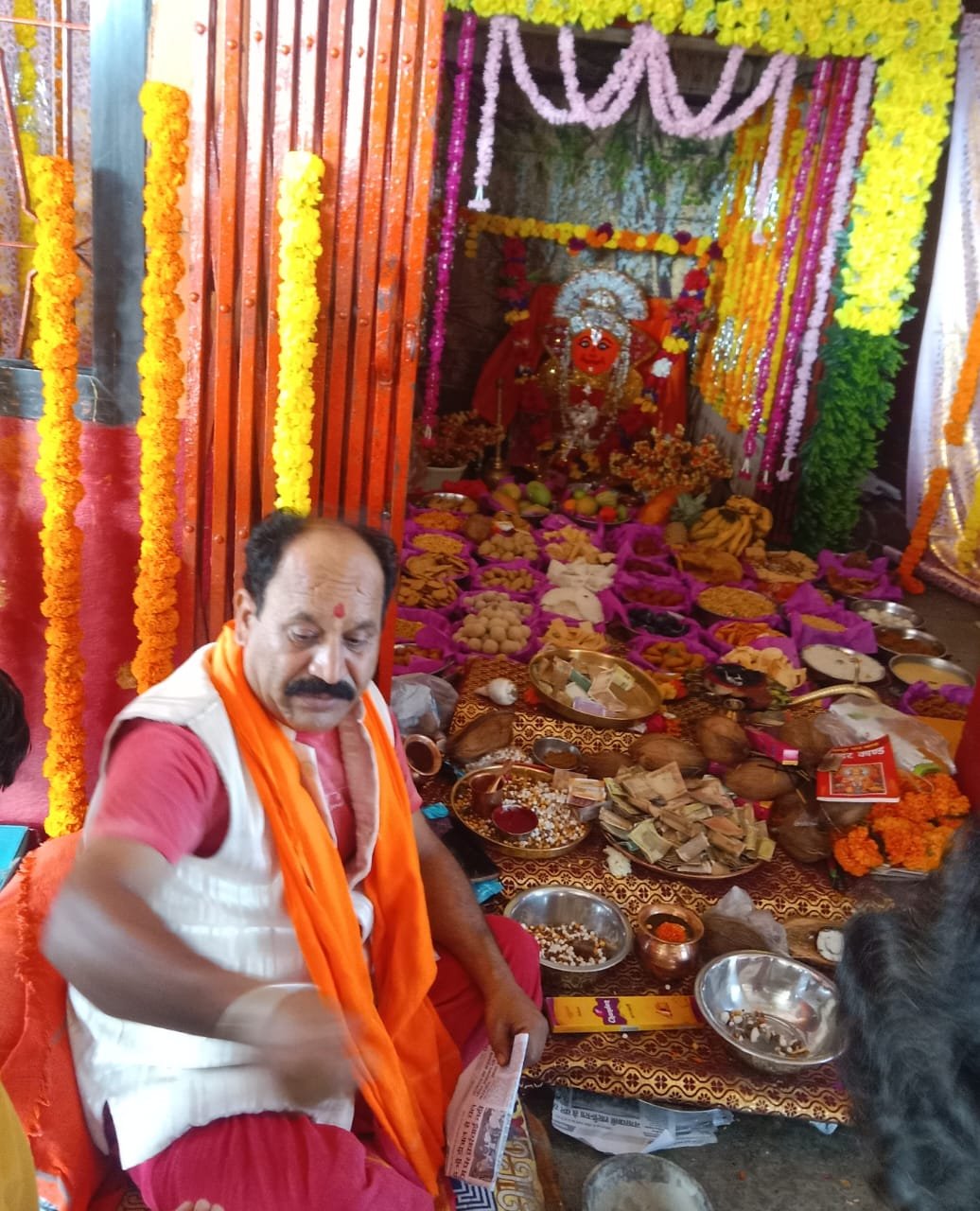 रामपुरीया हनुमान मंदिर पर आज अनुकूट महाप्रसादी का आयोजन किया गया