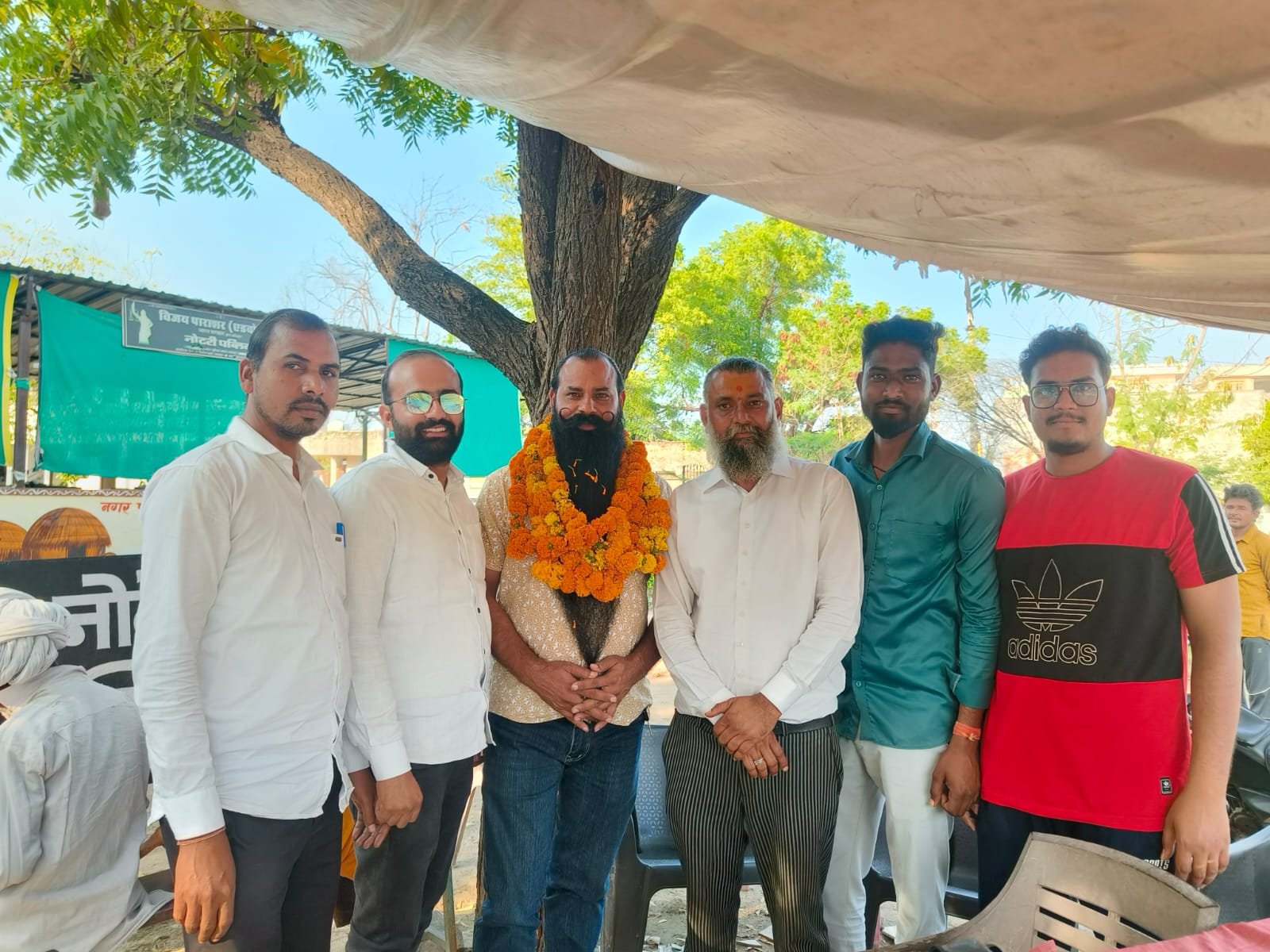 शाहपुरा बियर्ड क्लब ने किया डॉक्टर ईशाक खान का अभिनंदन