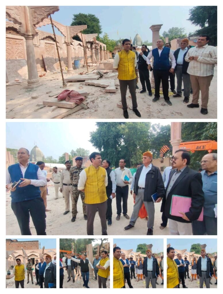 पीताम्बरा पीठ मुख्य द्वार हादसा: कलेक्टर ने किया मौके पर निरीक्षण, ठेकेदार पर होगी एफआईआर।