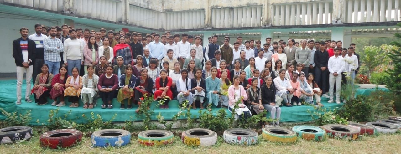 आर के कृषि महाविद्यालय सीहोर में दीक्षारंभ समारोह में पुलिस अधीक्षक ने नवप्रवेशी छात्र-छात्राओं को नशामुक्ति, साइबर फ्रॉड, महिला सुरक्षा, सड़क सुरक्षा आदि विषयो पर किया जागरूक