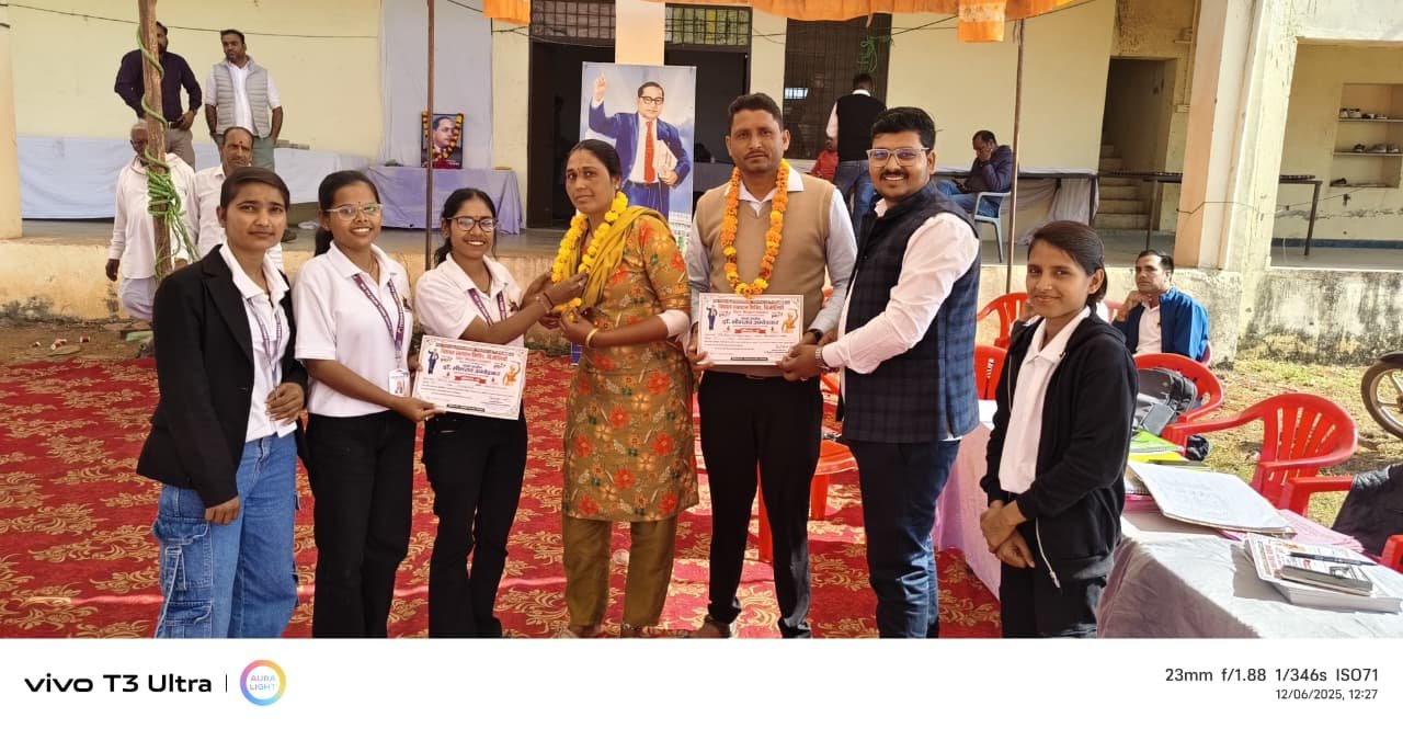 69 वे महापरिनिर्वाण दिवस के उपलक्ष्य में अम्बेडकर विचार मंच बिजौलिया का पांचवा रक्तदान शिविर सम्पन्न 141 यूनिट हुआ रक्तदान