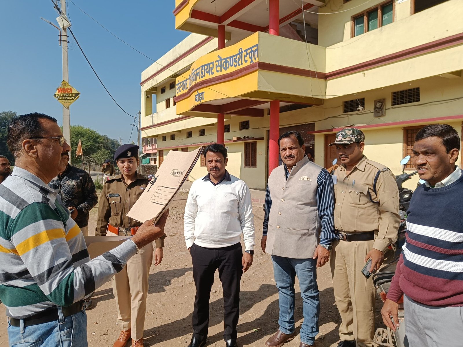 बिना परमिट, बीमा व प्रदूषण प्रमाणपत्र वाले वाहनों पर परिवहन विभाग एवं यातायात पुलिस की कड़ी कार्रवाई