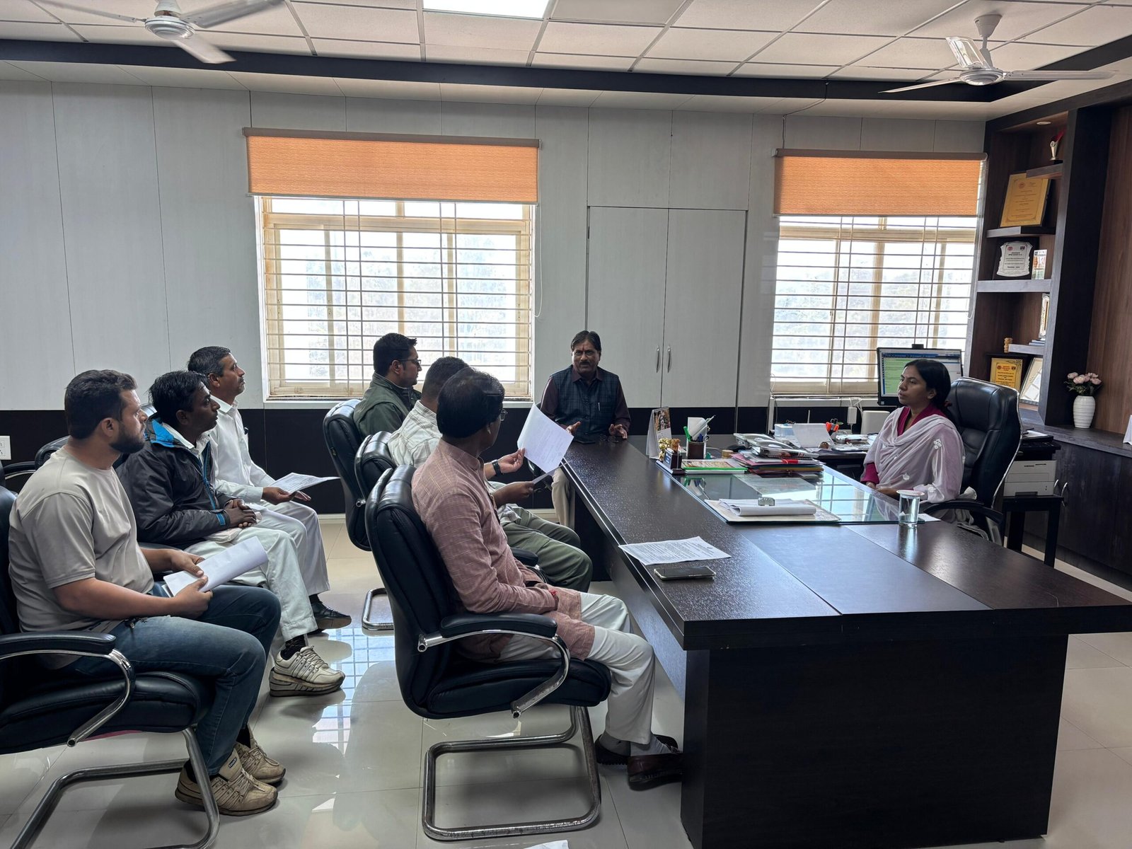 18 वर्ष की आयु पूर्ण करने वाले युवा अपना नाम मतदाता सूची में जुड़वाएं