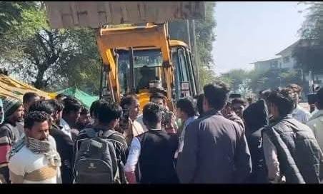 फेसबुक लाइव पर जाने का प्रयास करने वाले दो आरोपी गिरफ्तार भेजा सीहोर जेल।