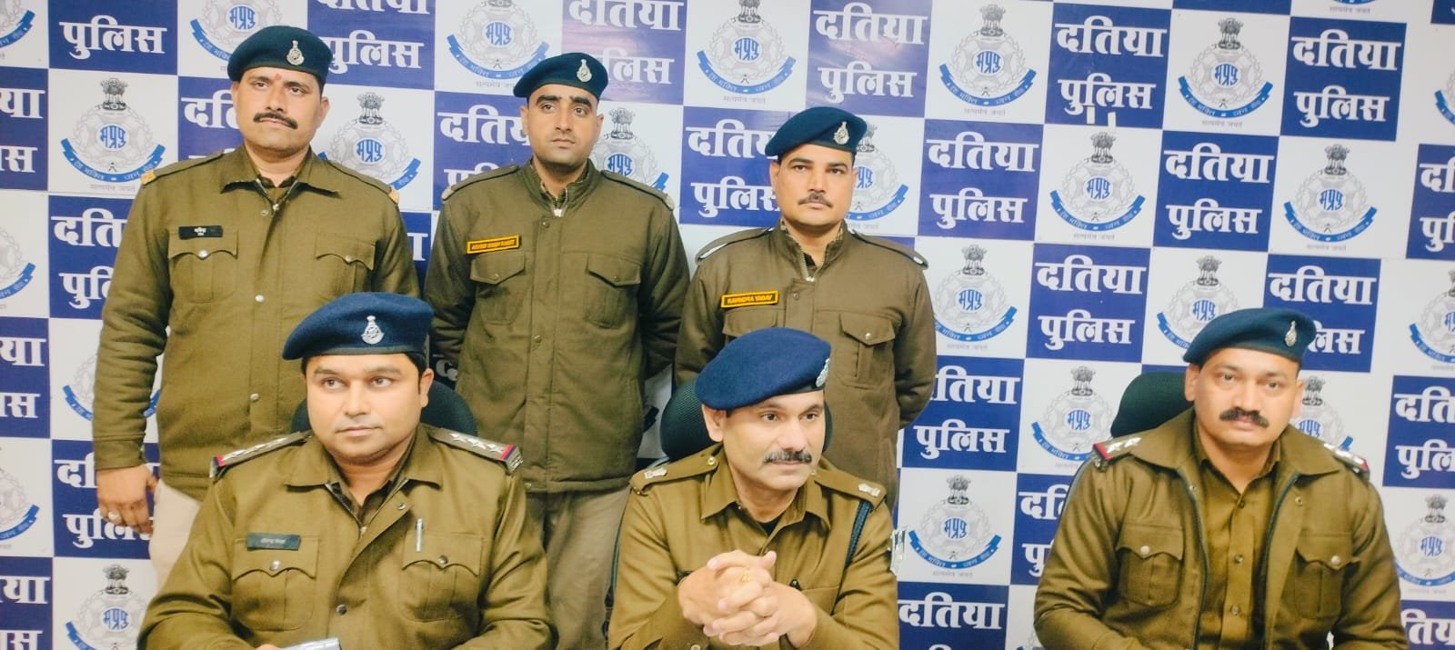 कोतवाली दतिया पुलिस ने बड़ी कार्रवाई करते हुए 24 घंटे के भीतर चोरी की वारदात का खुलासा किया।
