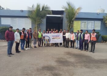 छापरा टोल प्लाजा पर टोल स्टाफ  को प्रशिक्षित किया गया l