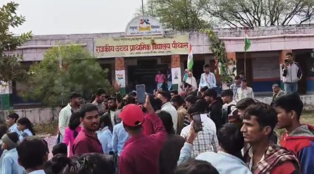 कोटड़ी: गणतंत्र दिवस पर बाबा साहब के अपमान को लेकर बवाल, भीम आर्मी ने दी आंदोलन की चेतावनी