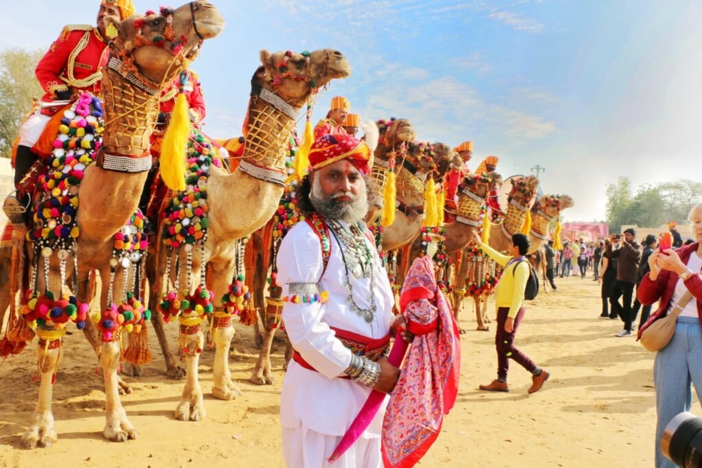 मरू महोत्सव में शाहपुरा बियर्ड क्लब का जलवा, एडवोकेट दीपक पारीक ने दाढ़ी-मूंछों से जीता सबका दिल