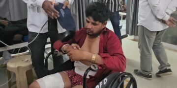 ग्राम भरड़ में एक चौंकाने वाली घटना सामने आई है,साले ने जीजा पर किया धारदार हथियार से हमला:बहन को ससुराल भेजने पर हुआ विवाद, सिर-पैर में आई गंभीर चोट
