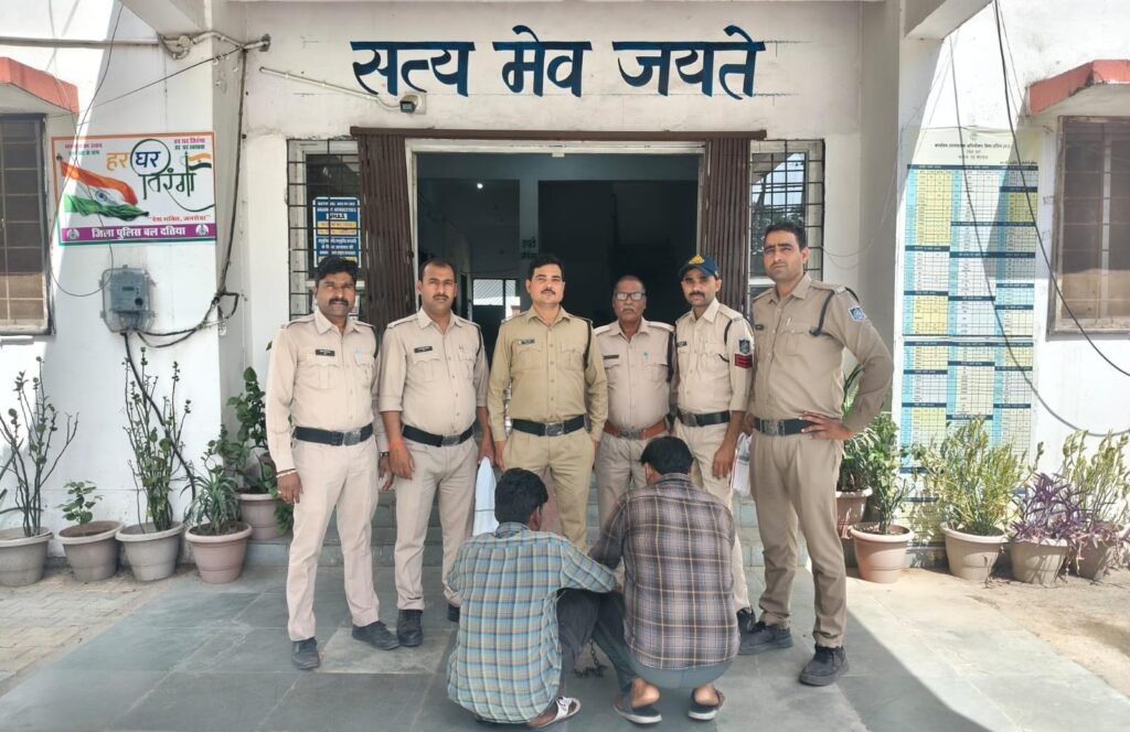 ऑटो में हुई वृद्ध व्यक्ति से  लूट थाना कोतवाली पुलिस ने किया पर्दाफाश – आरोपियों को किया गिरफ्तार।