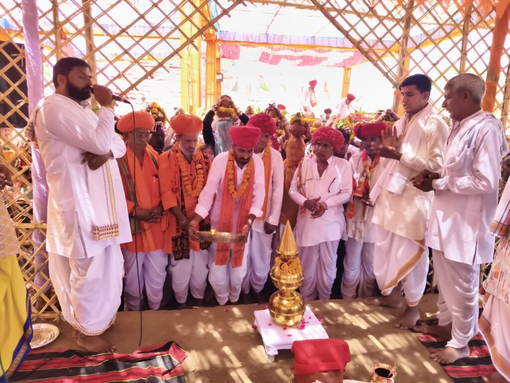 सप्त दिवसीय विष्णु महायज्ञ व प्राण प्रतिष्ठा महोत्सव का हुआ शुभारम्भ