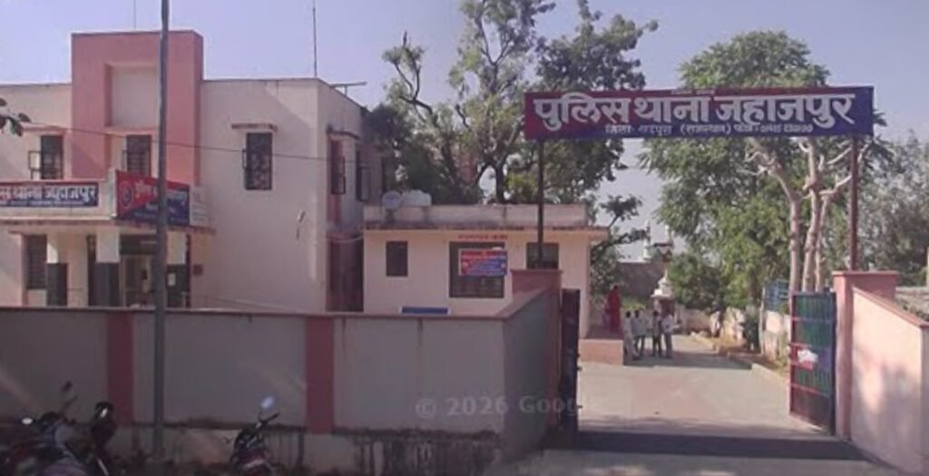 राजस्थान। थाना प्रभारी राठौर ने पुलिस टीम के साथ मकान पर की छापेमारी 2 किलो 900 ग्राम गांजे के पैकेट के सहित एक आरोपी गिरफ्तार