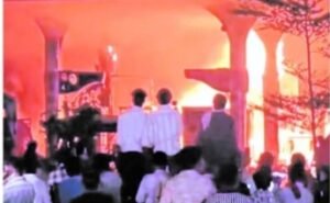 पचोर में पेट्रोल पंप पर भपकी आग, 12 से 13 लोग जुल्से l दो-तीन लोगों की हलात गंभीर, इंदौर रेफर घटना