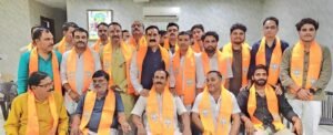 दतिया। कांग्रेस को बड़ा झटका ठाकुर समाज के कई प्रमुख नेताओं ने डॉ नरोत्तम मिश्रा की उपस्थिति में थामा भाजपा का दामन।