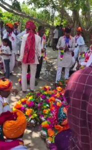 राजस्थान। भीम आर्मी और प्रशासन की मौजूदगी में बेरी गांव में निकली बाबा रामदेव जी की भव्य कलश यात्रा; भेदभाव की कोशिशें नाकाम