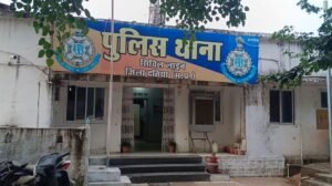 दतिया। थाना सिविल लाईन पुलिस द्वारा अवैध मादक पदार्थ गांजा की तस्करी करने वाले आरोपी को किया गिरफ्तार