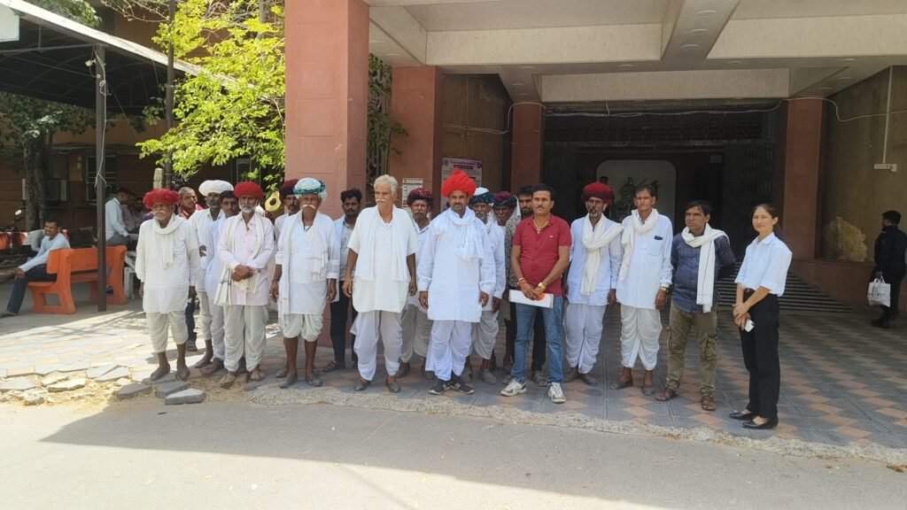 भीलवाड़ा। अपराध रोकने के लिए आगे आया गुर्जर समाज, SP से मिलकर की सख्त कार्रवाई की मांग