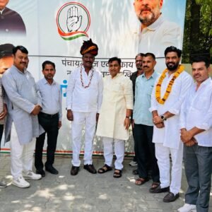 जयपुर वॉर रूम में शाहपुरा कांग्रेस की दमदार मौजूदगी, प्रदेशाध्यक्ष डोटासरा से हुई महत्वपूर्ण मुलाकात