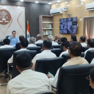 बिहार। सेवा-संवाद-समाधान कार्यक्रम में जिलाधिकारी ने सुनीं आमजनों की समस्याएं।