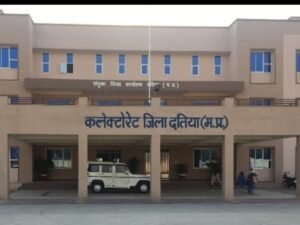 दतिया। मध्यप्रदेश कोलाहल नियंत्रण अधिनियम, 1985 तथा ध्वनि प्रदूषण (नियमन एवं नियंत्रण) नियम, 2000 के तहत प्रतिबंधात्मक आदेश जारी