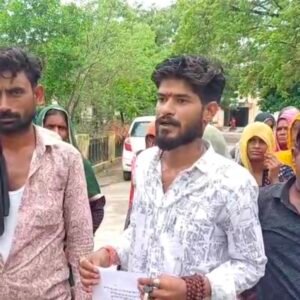 भीमनगर ढिकोला में चारागाह भूमि पर अतिक्रमण, ग्रामीणों ने SDM को सौंपा ज्ञापन