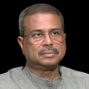 NEET-UG विवाद के बीच शिक्षा मंत्री धर्मेंद्र प्रधान ने दिया इस्तीफा, PM मोदी को भेजा त्यागपत्र