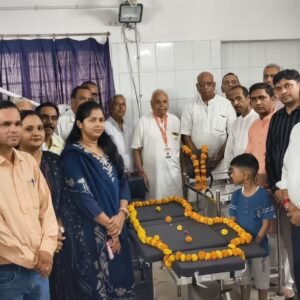 राजकीय आयुर्वेद चिकित्सालय में शल्य कक्ष उपकरण भेंट एवं सम्मान समारोह