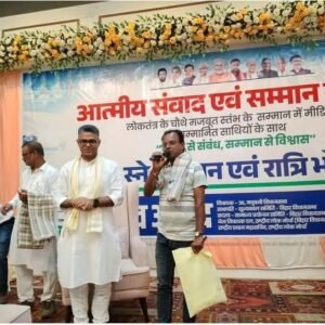 पाग -दोपट्टा नहीं, जवाब चाहिए  मधुबनी का असली सवाल क्या है?
