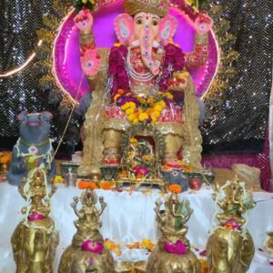 गणपति बप्पा की आकर्षक झांकी ने मोहा श्रद्धालुओं का मन, दर्शन के लिए उमड़ रहे श्रद्धालु
