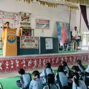 वंदे मातरम् के 150 वर्ष पूर्ण होने पर विद्यालय में सामूहिक गायन